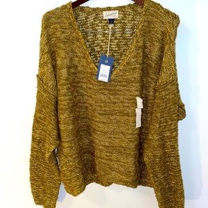 Size XL womens sweater new with tags retails $30 at target